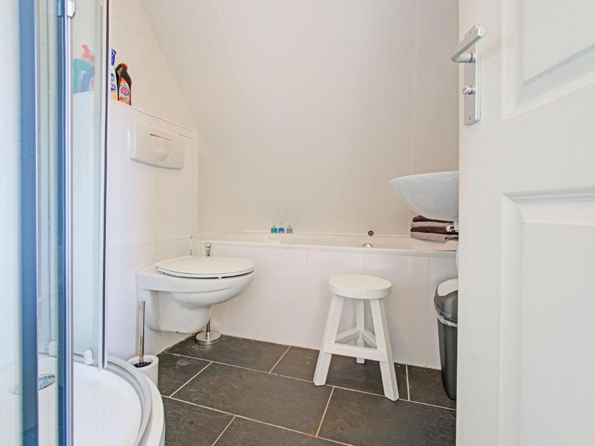 Waterfront Holiday Home With Jetty Boornzwaag over de Wielen 外观 照片