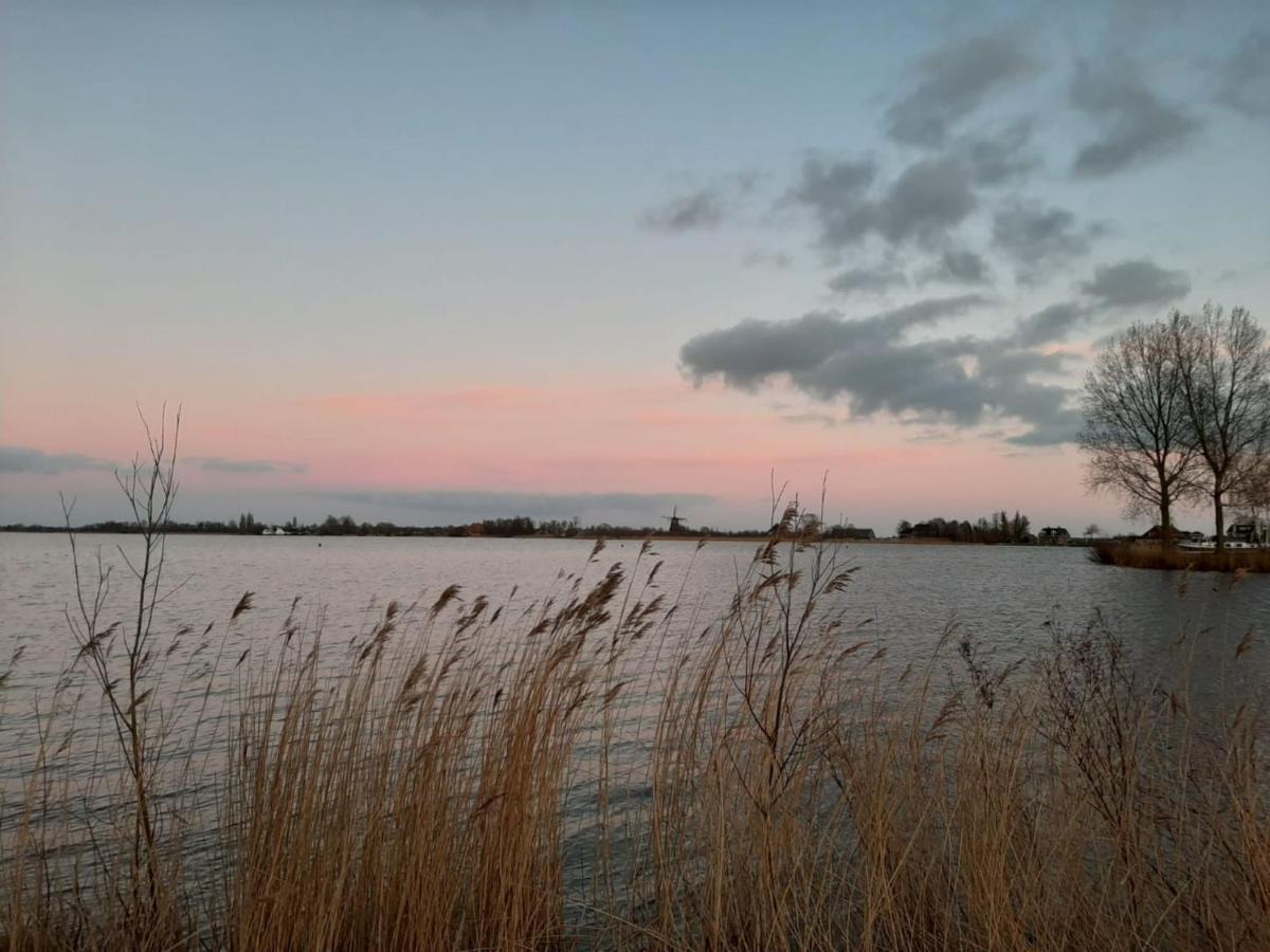 Waterfront Holiday Home With Jetty Boornzwaag over de Wielen 外观 照片