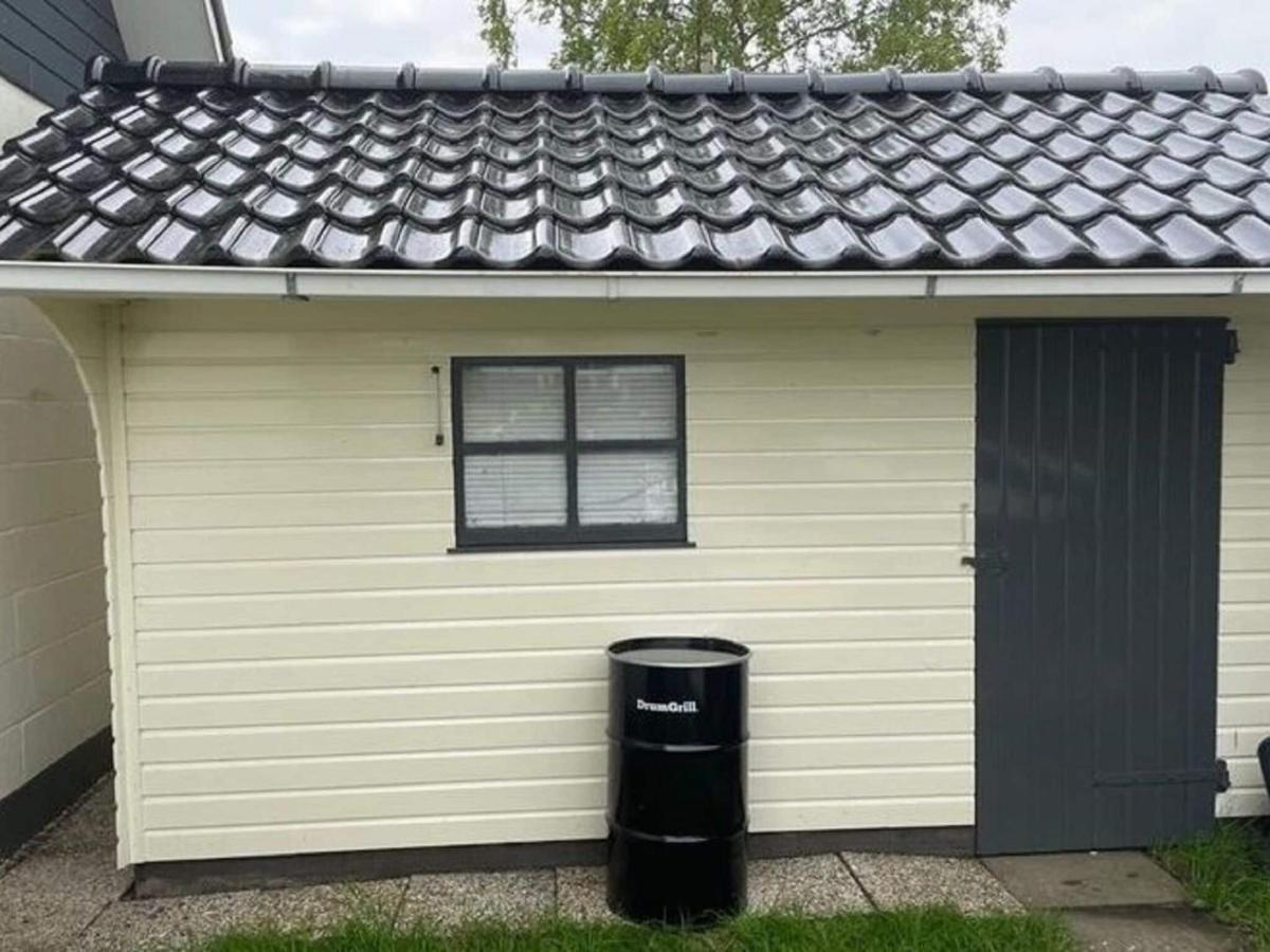 Waterfront Holiday Home With Jetty Boornzwaag over de Wielen 外观 照片