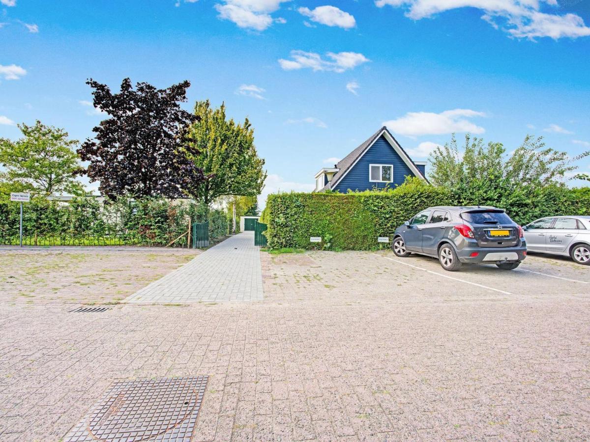 Waterfront Holiday Home With Jetty Boornzwaag over de Wielen 外观 照片